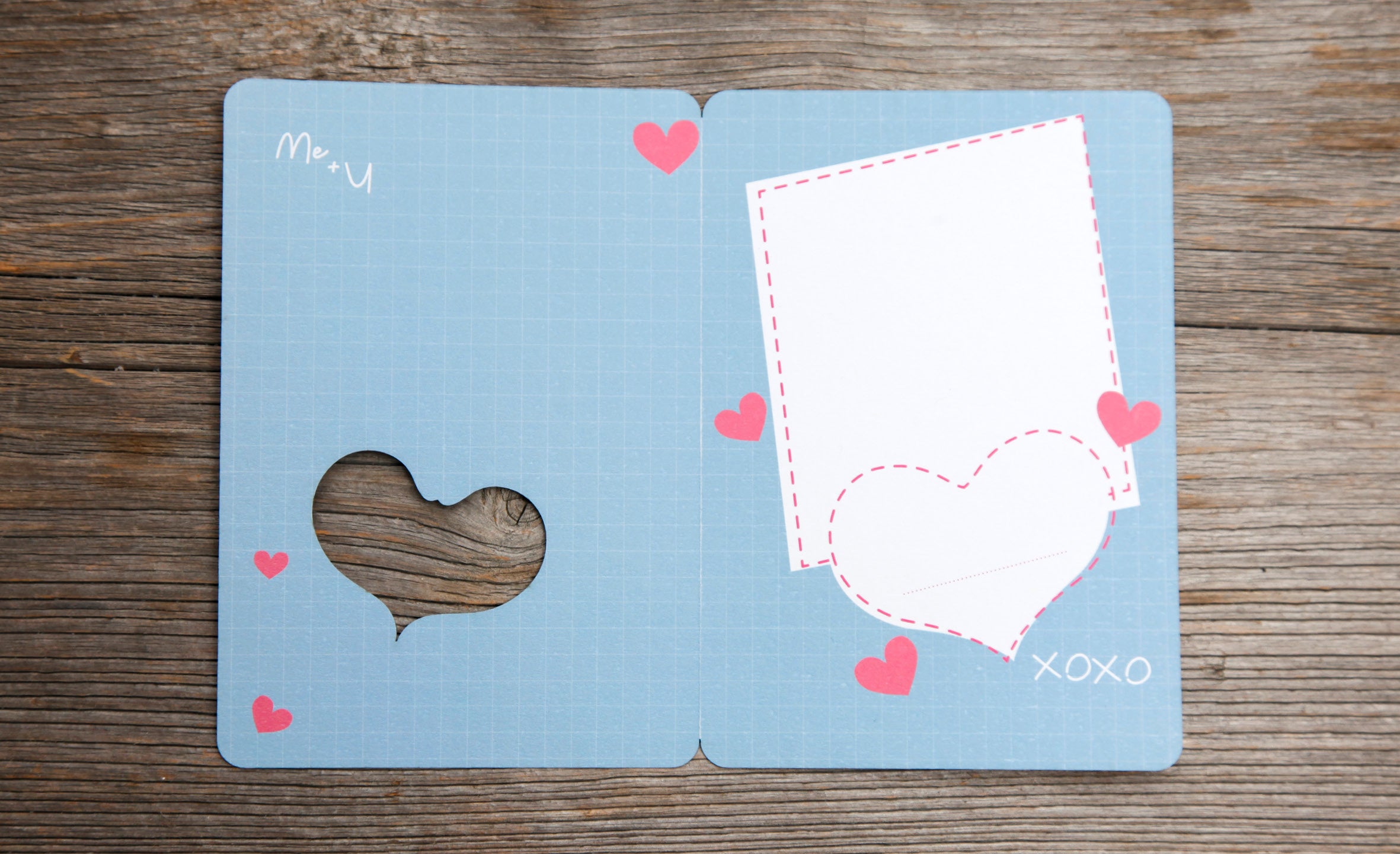 Fun-Cut Doppelkarte "You make me feel loved"