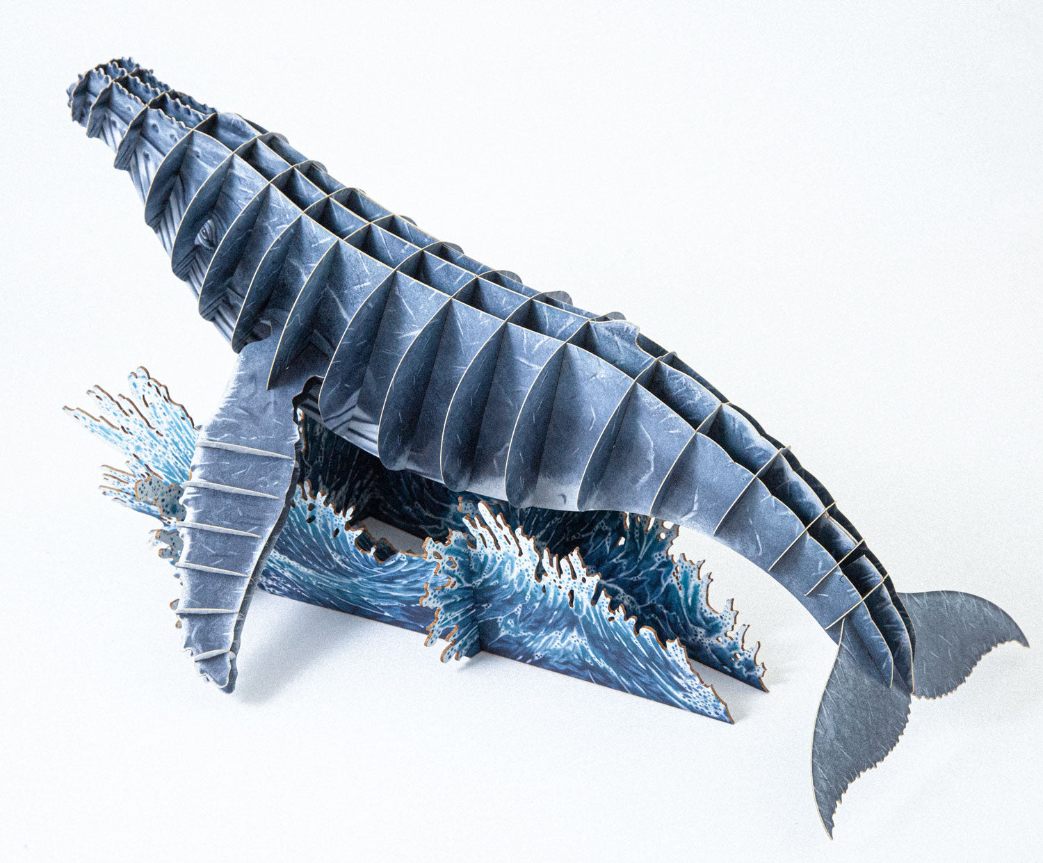 Buckelwal Steckfigur aus Karton, zum Basteln, Spielzeug für Kinder, Tiersteckfigur aus Karton, Meeresbewohner. Puzzle und Rätselspiele, Wasser, Ozean, Dekoidee, Bastelideen für Kinder