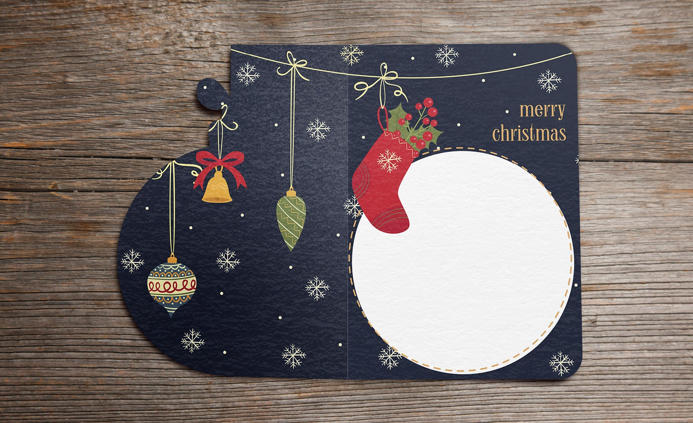 Grußkarte Fun-Cut "Weihnachtskugel"